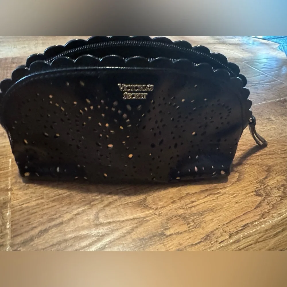 Victoria’s Secret makeup bags Love Victoria